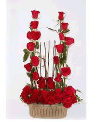 Arreglo floral 18 rosas rojas $22.990.-